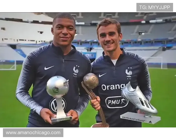 格列兹曼与姆巴佩对比:组织核心与终结核心的差异解析 格列兹曼与姆巴佩对比:组织核心与终结核心的差异解析