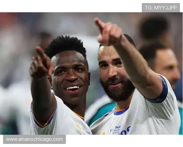 维尼修斯为何难成巴西队进攻核心？